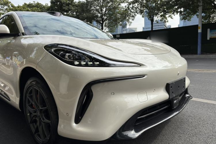 Used  LS6 2023 Max Standard Edition