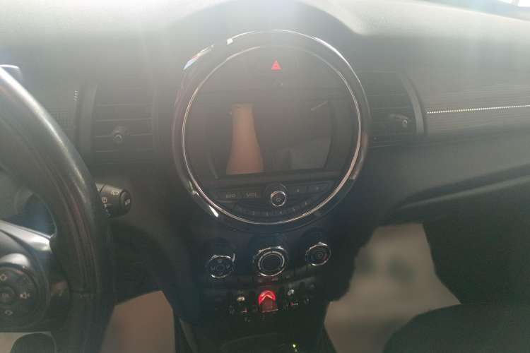 Used  MINI 2016 1.5T COOPER Five-Door Edition
