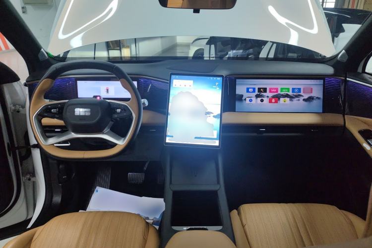 Used  L7 2023 1.5T 115 km Starship
