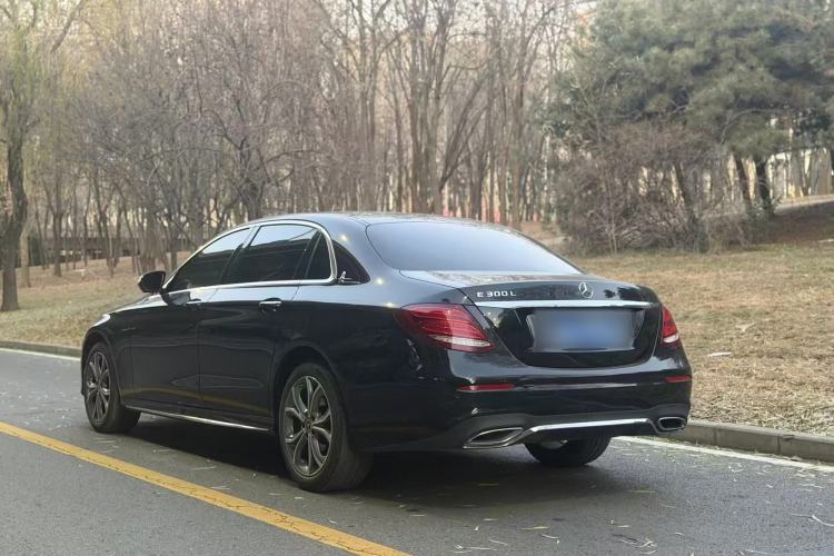 Used Mercedes-Benz E-Class 2020 Restyled E 300 L Sporty and Stylish Edition
