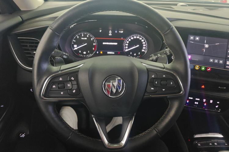 Used Buick Envision 2022 Encore Plus 652T Five-Seat Luxury Model
