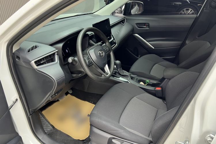 Used Toyota FRONTLANDER 2023 2.0L CVT Leading Edition
