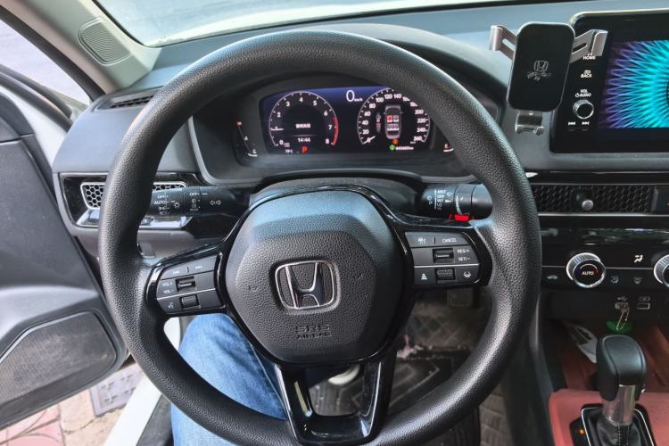 Used Honda Civic 2022 240TURBO CVT Dynamic Edition
