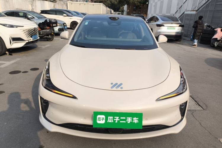 Used  L6 2025 Ultra Model