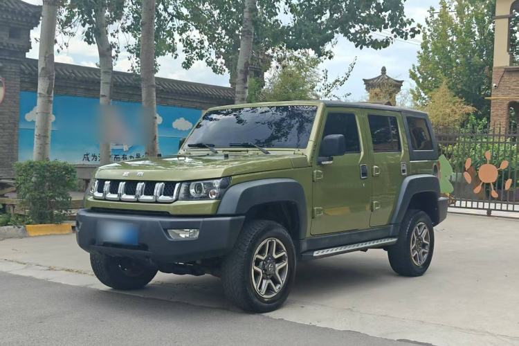 Used Beijing Auto BJ40 2016 40L 2.3T Automatic All-Wheel Drive Premium Edition
