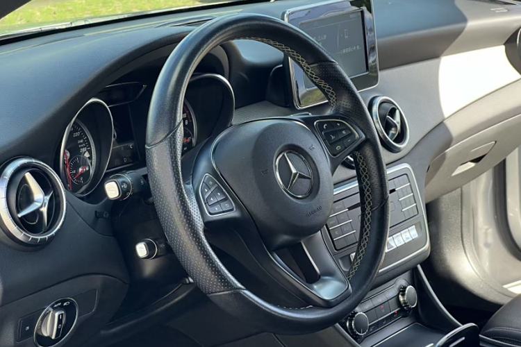 Used Mercedes-Benz CLA 2016 Facelifted CLA 200 Stylish Edition