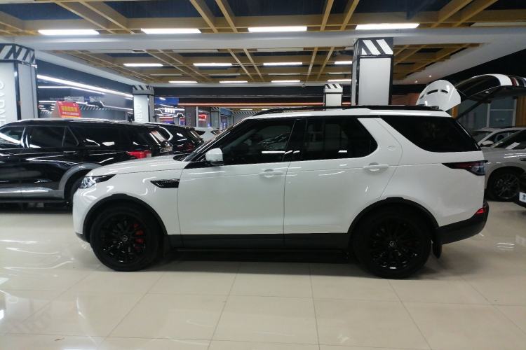 Used Land Rover Discovery 2019 3.0 SC V6 SE
