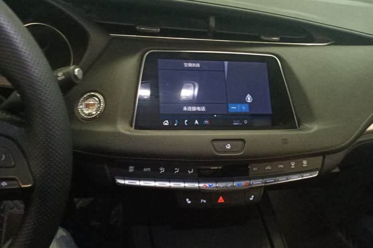 Used Cadillac XT4 2018 28T Two-Wheel Drive Leading Version
