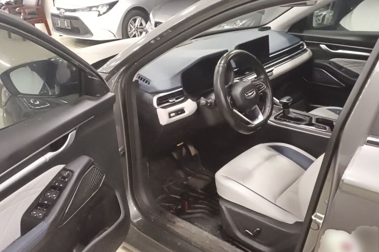 Used Geely Auto Emgrand 2022 4th Generation 1.5L CVT Flagship Model
