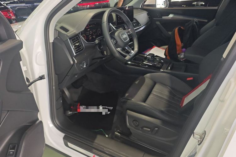 Used Audi Q5L 2022 40T Luxury Dynamic Model