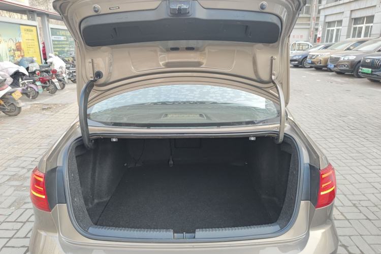 Used Volkswagen Sagitar 2017 1.6L Automatic Comfort Model