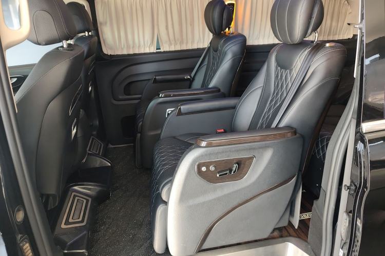 Used Mercedes-Benz Vito 2021 2.0T Business Version 7 Seats
