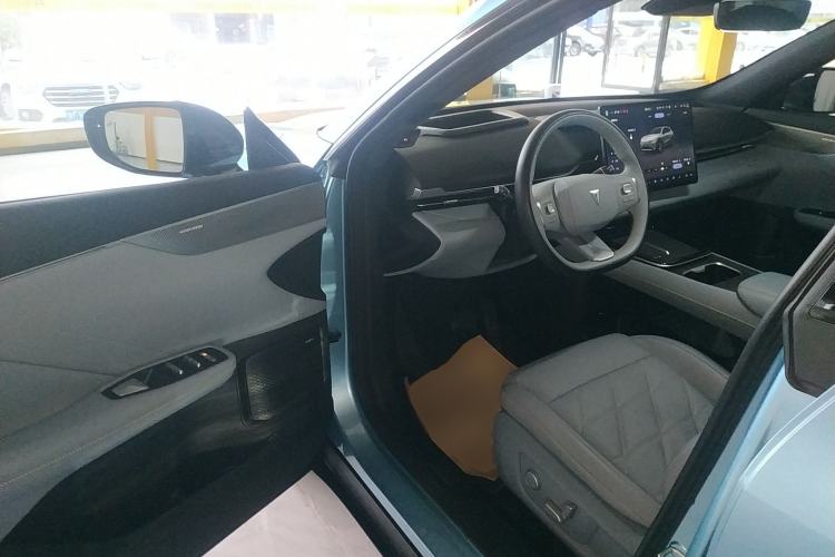 Used  S05 2024 200 Ultra Range-Extended Long-Range Version
