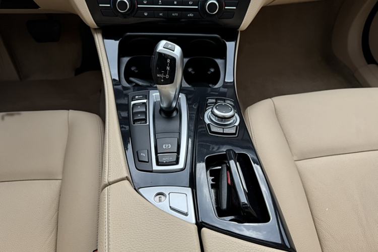 Used BMW 5 Series 2014 520Li Elegant Model