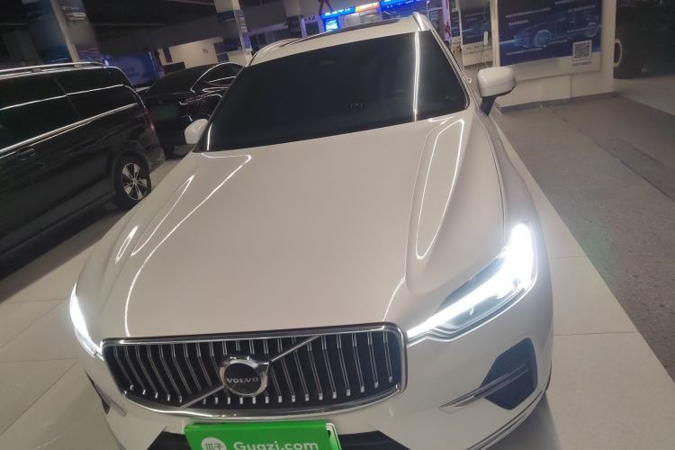 Used Volvo XC60 New Energy 2024 T8 Plug-in Hybrid Long-Range All-Wheel Drive Smart Luxury Edition
