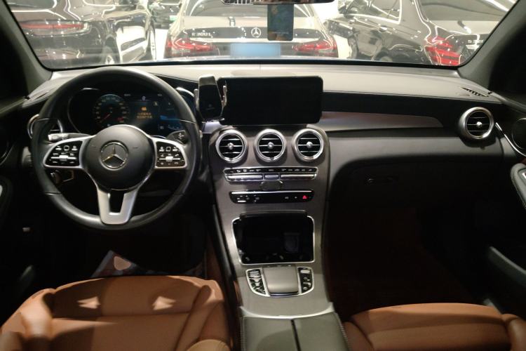 Used Mercedes-Benz GLC Coupe 2022 Refreshed GLC 300 4MATIC Coupe SUV
