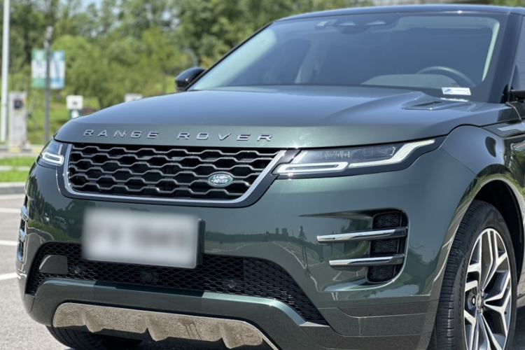 Used Land Rover Range Rover Evoque 2021 Range Rover Velar L 249PS R-Dynamic First Edition
