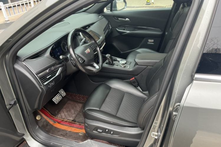 Used Cadillac XT4 2018 28T Two-Wheel Drive Tech Version
