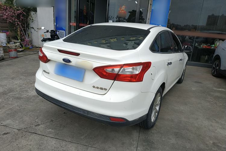 Used Ford Focus 2012 Sedan 1.6L Automatic Comfort Model
