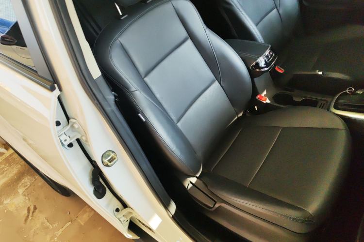 Used Kia KX3 2017 1.6L Automatic Aoya Version
