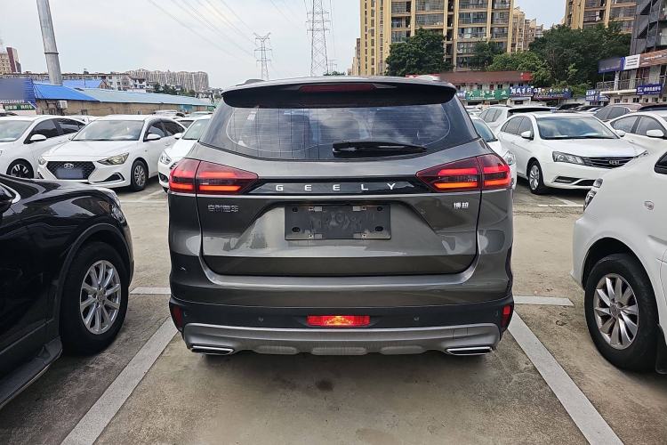 Used Geely Auto Emgrand X7 Sport 2022 1.8TD DCT Zhiya Trim
