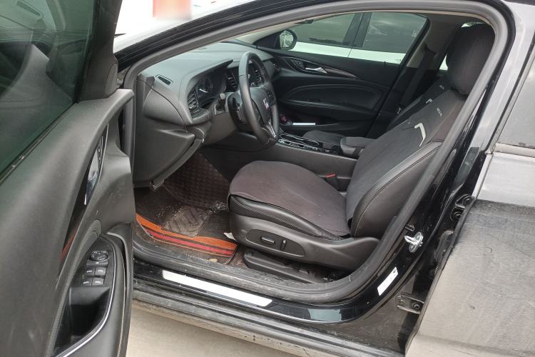 Used Buick Regal 2024 25T Deluxe Edition
