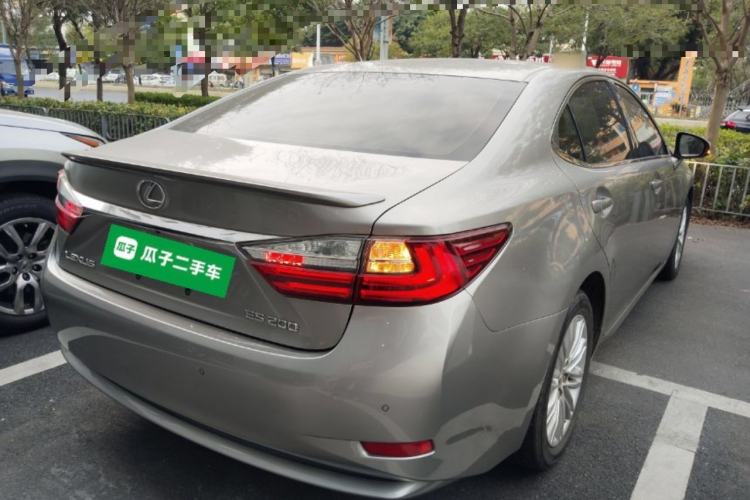 Used Lexus ES 2015 200 Elite Edition
