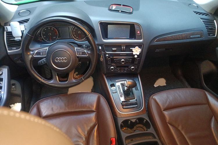 Used Audi Q5 2015 40 TFSI Technology Edition
