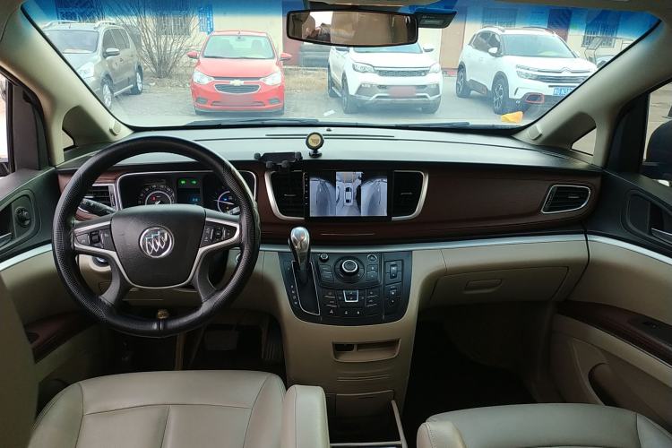 Used Buick GL8 2018 28T Comfort Model China VI Standard
