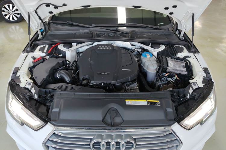 Used Audi A4L 2018 30th Anniversary Edition 40 TFSI Fashion Model