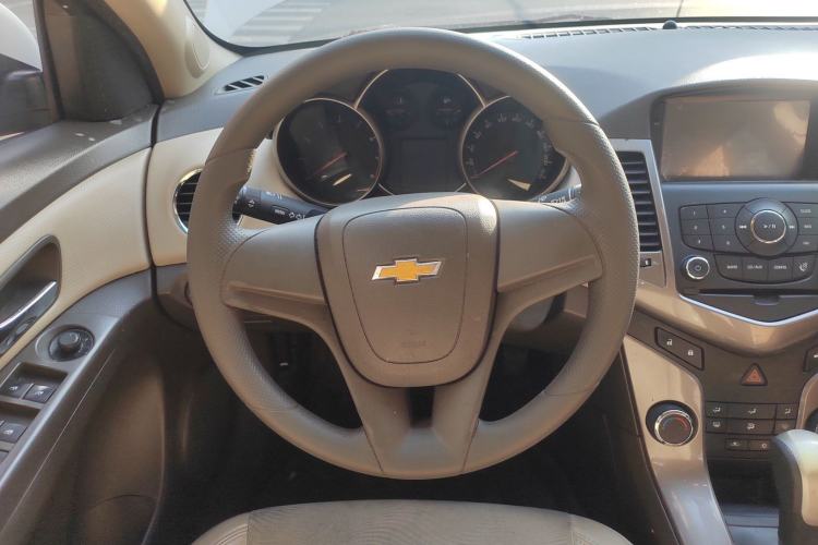 Used Chevrolet Cruze 2015 1.5L Classic SE AT