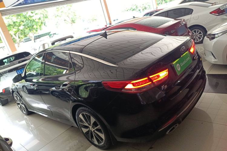 Used Kia K5 2016 2.0L Automatic LUX
