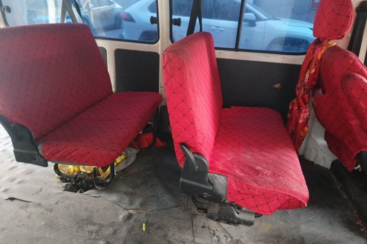 Used Jinbei Express 2017 2.0L Standard Version V19
