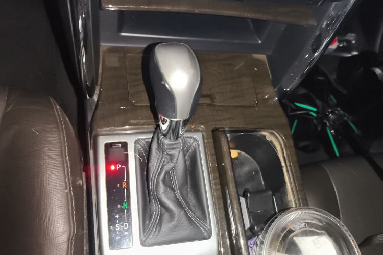 Used Toyota Reiz 2013 2.5V Elite Edition
