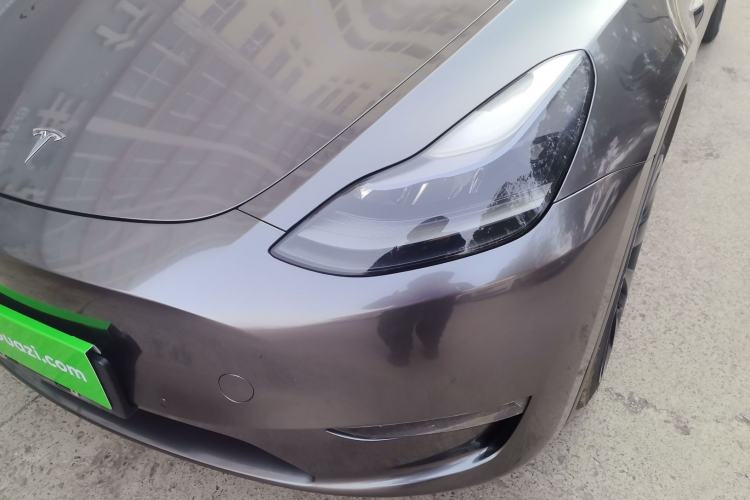 Used Tesla Model Y 2022 Long-Range All-Wheel-Drive Version