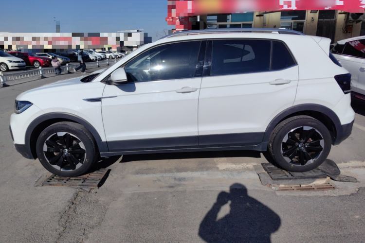 Used Volkswagen Tacqua 2021 200TSI DSG JoyConnect Edition
