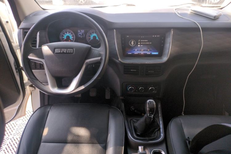 Used Jinbei Gold Hiace 2023 1.5L Passenger Van Travel Lion 9-Seater with Central Air Conditioning