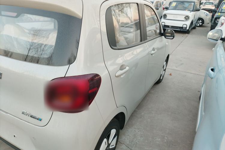 Used Wuling Hongguang MINIEV 2025 Four-Door Version Advanced Edition
