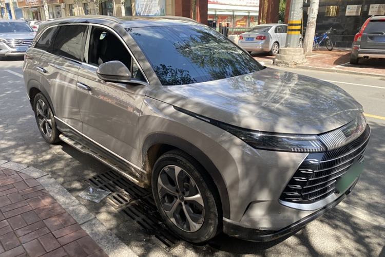 Used BYD Frigate 07 2023 DM-i 100KM Prestige Model
