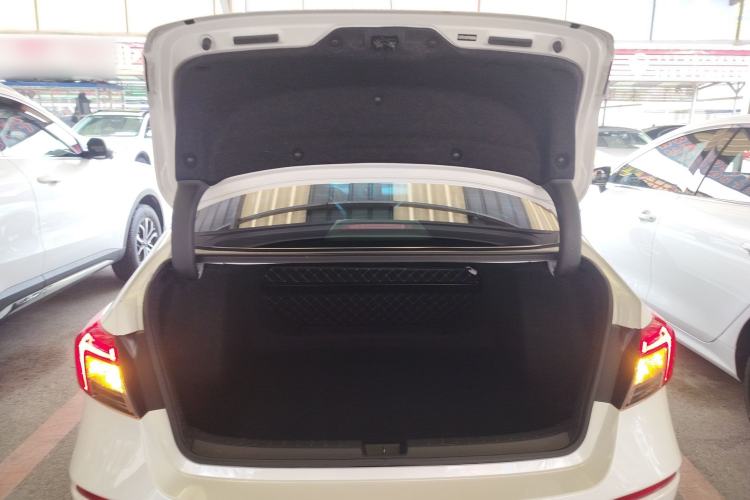 Used Honda Civic 2023 240TURBO CVT Dynamic Edition
