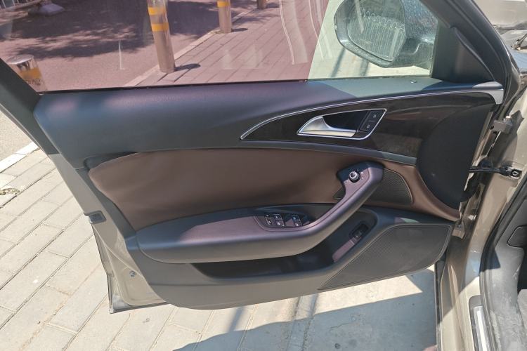 Used Audi A6L 2014 30 FSI Technology Model
