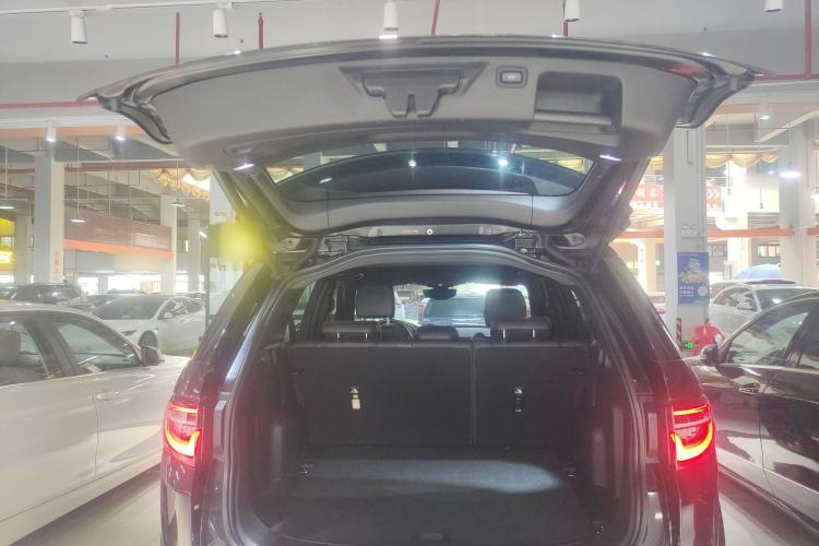 Used Land Rover Discovery Sport 2020 249 PS R-Dynamic Performance Tech Edition 5 Seats
