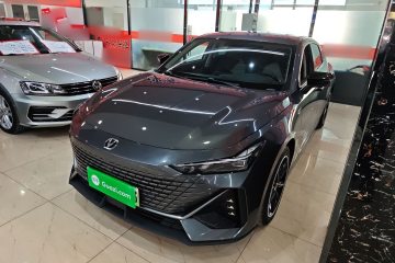 Used Changan UNI-V iDD 2023 ZhiDian iDD 1.5T 113km Smart & Fun Version