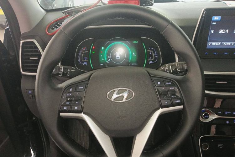 Used Hyundai Tucson 2020 280TGDi Two-Wheel-Drive GLS Fashion Edition China VI Standard
