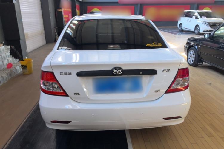 Used BYD F3 2012 Energy-Saving Edition 1.5L Manual Comfort Model
