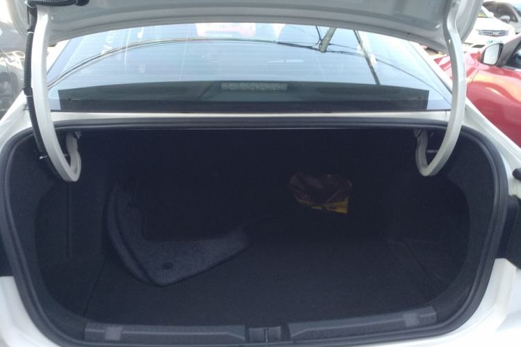 Used Volkswagen Lavida 2021 1.5L Automatic Fashion Edition
