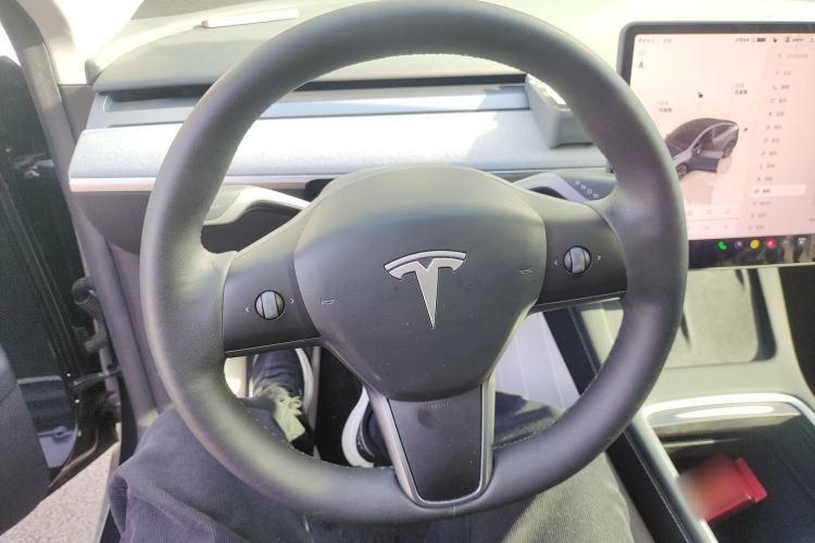 Used Tesla Model Y 2024 Rear-Wheel-Drive Version