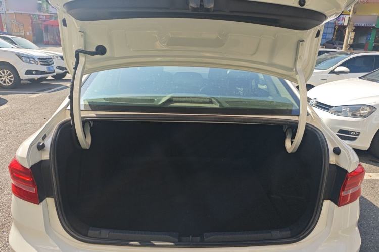 Used Volkswagen Lavida 2019 Lavida Start 1.5L Automatic Trendy Version China VI Standard
