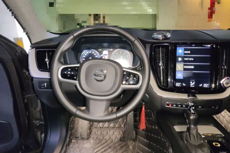 Used Volvo XC60 2019 T5 4x4 Zhiya Luxury Edition China V Standard
