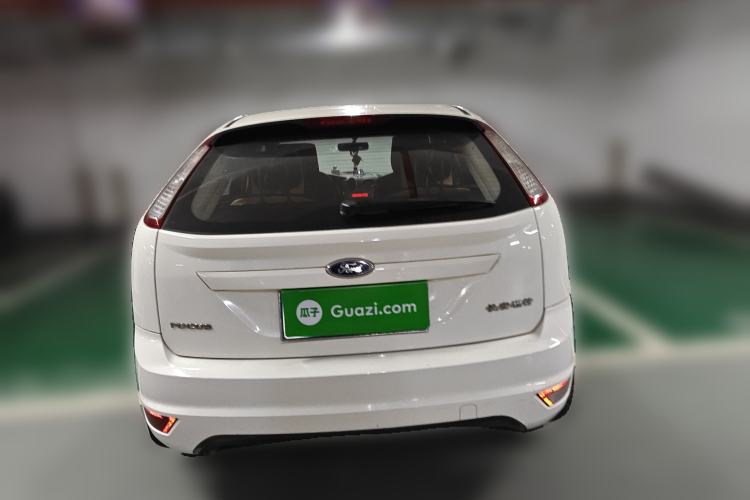 Used Ford Focus 2013 Hatchback Classic 1.8L Automatic Base Model
